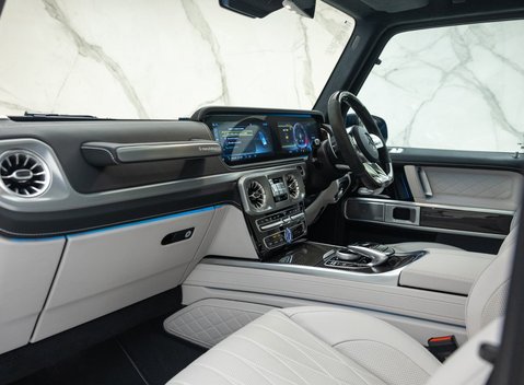 Mercedes-Benz G Class AMG G63 CARBON EDITION 18