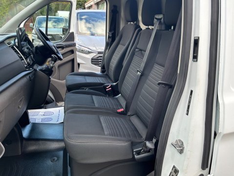Ford Transit Custom 2.0 300 EcoBlue Limited L2 H1 Euro 6 (s/s) 5dr 15
