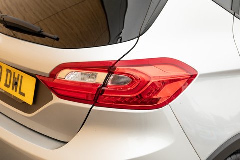 Ford Fiesta ACTIVE B AND O PLAY 9