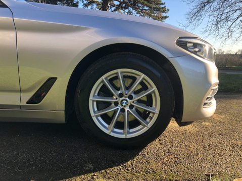 BMW 5 Series 518D SE 44