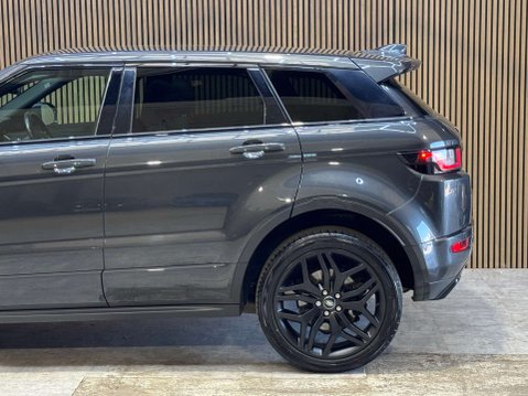 Land Rover Range Rover Evoque 2.0 Range Rover Evoque HSE Dynamic SD4 Auto 4WD 5dr 30
