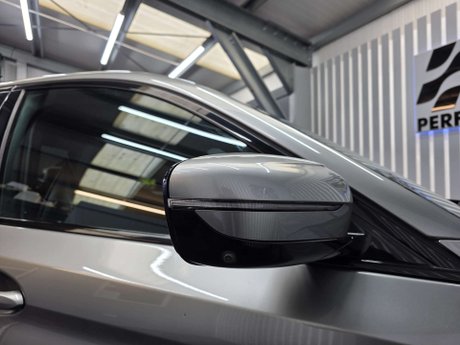 BMW M5 4.4 V8 GPF Saloon 4dr Petrol Steptronic xDrive Euro 6 (s/s) (600 ps) 32