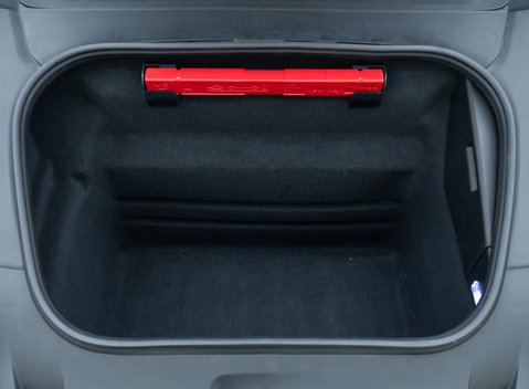 Porsche 911 Carrera 4S (992) 33