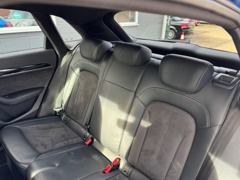 Audi Q3 1.4 TFSI CoD Black Edition SUV 5dr Petrol Manual Euro 6 (s/s) (150 ps) 18