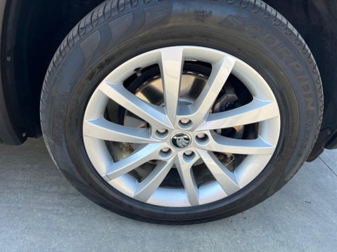 Skoda Kodiaq 2.0 TDI SE DSG 4WD Euro 6 (s/s) 5dr (7 Seat) 21