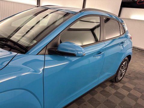Hyundai KONA 39kWh Premium Auto 5dr (10.5kW Charger) 41