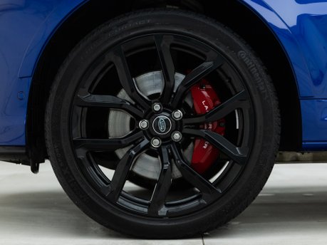 Land Rover Range Rover Sport SVR Carbon Edition 