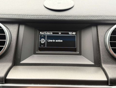 Land Rover Discovery 3.0 Discovery SE SDV6 Auto 4WD 5dr 27