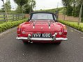 MG B ROADSTER 11