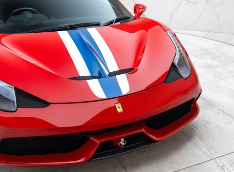 Ferrari 458 Speciale 37