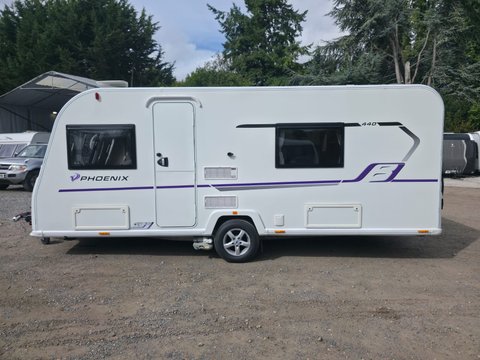 Bailey Phoenix 440  14
