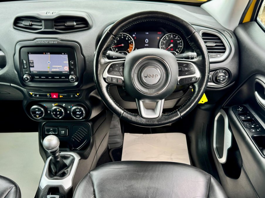 2018 Jeep Renegade — image 2