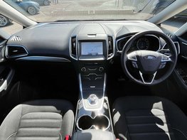 Ford Galaxy 2.5 Galaxy Titanium HEV CVT 5dr 2