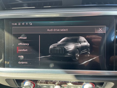Audi Q3 TFSI SPORT 24