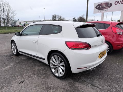 Volkswagen Scirocco GT TDI 5