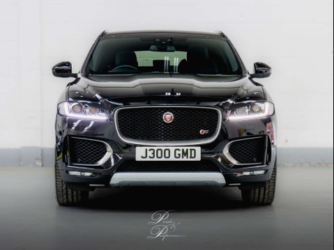 Jaguar F-Pace 3.0 F-PACE V6 S AWD D Auto 4WD 5dr 4