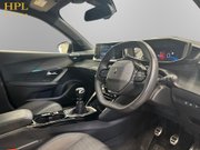 Peugeot 2008 1.2 PureTech Allure Premium + SUV 5dr Petrol Manual Euro 6 (s/s) (100 ps) 12