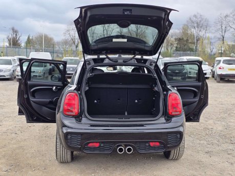 Mini Hatch 2.0 Cooper S Sport Hatchback 5dr Petrol Steptronic Euro 6 (s/s) (192 ps) 27