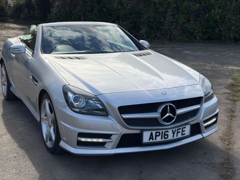 Mercedes-Benz SLK 2.1 SLK 250 D AMG Sport Auto 2dr 9