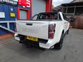 Isuzu D-Max V-CROSS DCB AUTO 8