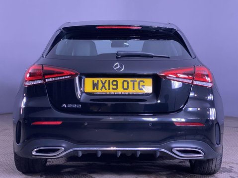 Mercedes-Benz A Class 2.0 A220 AMG Line (Premium) Hatchback 5dr Petrol 7G-DCT Euro 6 (s/s) (190 p 7