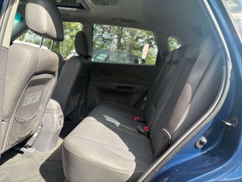 Hyundai TUCSON 2.7 V6 CDX SUV 5dr Petrol Automatic (237 g/km, 173 bhp) 12