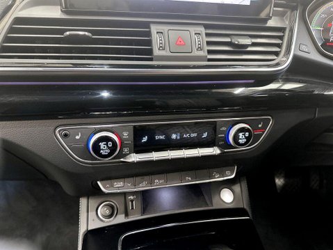 Audi Q5 2.0 TFSIe 50 Edition 1 SUV 5dr Petrol Plug-in Hybrid S Tronic quattro Euro 18
