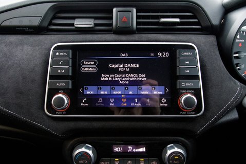 Nissan MICRA IG-T N-SPORT XTRONIC 23