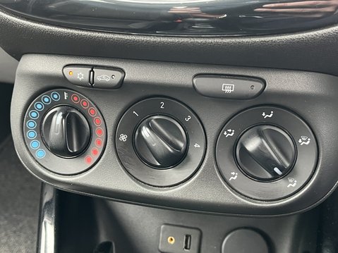 Vauxhall Corsa 1.4 ecoFLEX SE 5dr 31