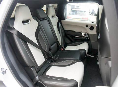 Land Rover Range Rover Sport 5.0 SVR 13