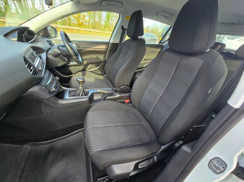 Peugeot 308 BLUEHDI S/S ACCESS 14