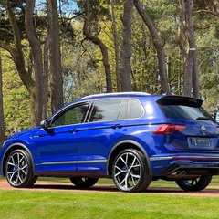 Volkswagen Tiguan R TSI 4MOTION DSG 3