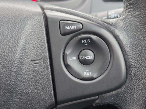 Honda CR-V 2.2 CR-V EX i-DTec 4WD 5dr 39