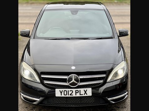 Mercedes-Benz B Class 1.7 B180 BlueEfficiency Sport 5dr 32