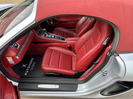 Porsche Boxster 24V S PDK 40