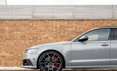 Audi RS6 Avant Performance 32