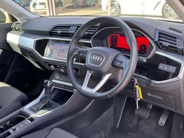 Audi Q3 1.5 Q3 Sport 35 TFSI Semi-Auto 5dr 18
