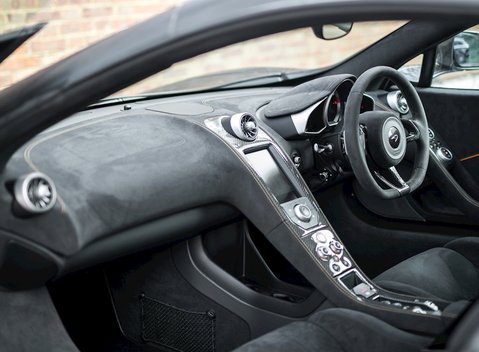 McLaren 650S Coupe 15