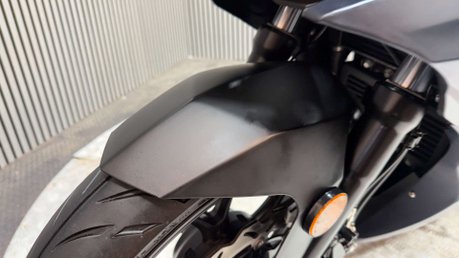 Lexmoto LXS 2025 ONLY 3K 1 OWNER SPORTS BIKE 125CC MOT 2028 44