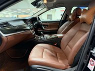 BMW 5 Series 2.0 520d Luxury Touring 5dr Diesel Auto Euro 6 (s/s) (190 ps) 30