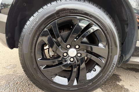Land Rover Range Rover Evoque R-DYNAMIC S MHEV - FULL SERVICE HISTORY  - 2 OWNERS -APPLE CAR PLAY 56
