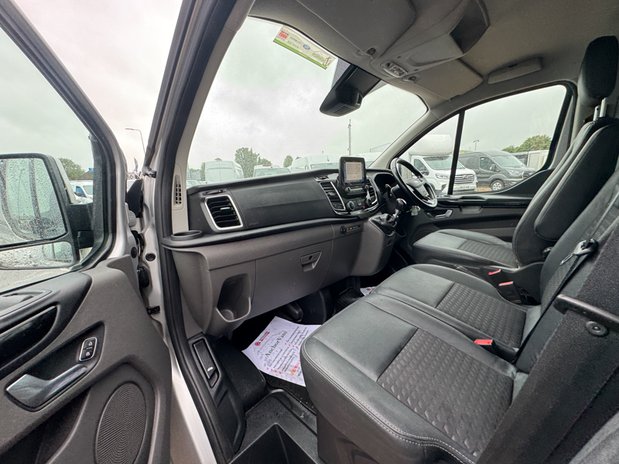 Ford Transit Custom LWB L2H1 Low Roof Sport 280 Air Con Alloys Sensors Cam Tow Bar EURO 6 13