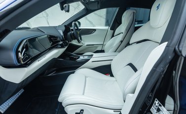 Ferrari Purosangue 19