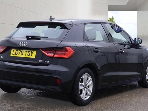 Audi A1 1.0 TFSI 25 Technik Sportback Euro 6 (s/s) 5dr 8