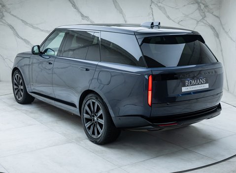 Land Rover Range Rover P460e Autobiography LWB 12