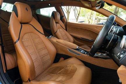 Ferrari GTC4 Lusso V12 33