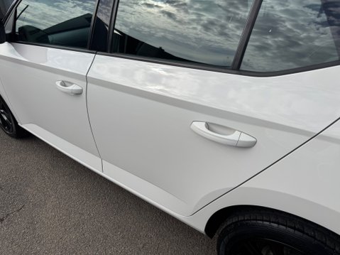 Skoda Fabia COLOUR EDITION MPI 22