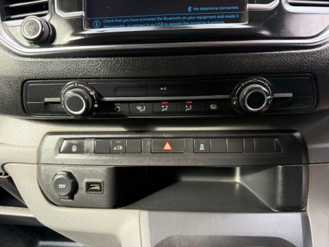 Peugeot Expert 2.0 BlueHDi 1400 Professional Plus Standard Panel Van 6dr Diesel Manual MWB 34