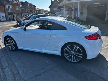 Audi TT 2.0 TFSI S line S Tronic quattro Euro 6 (s/s) 3dr 4