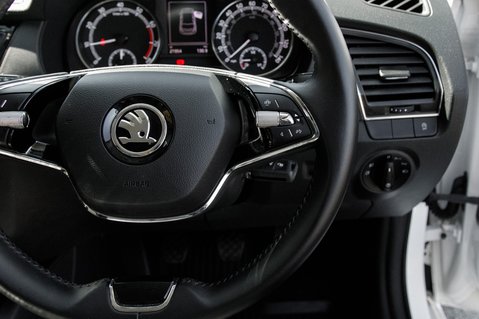 Skoda Fabia COLOUR EDITION TSI 19